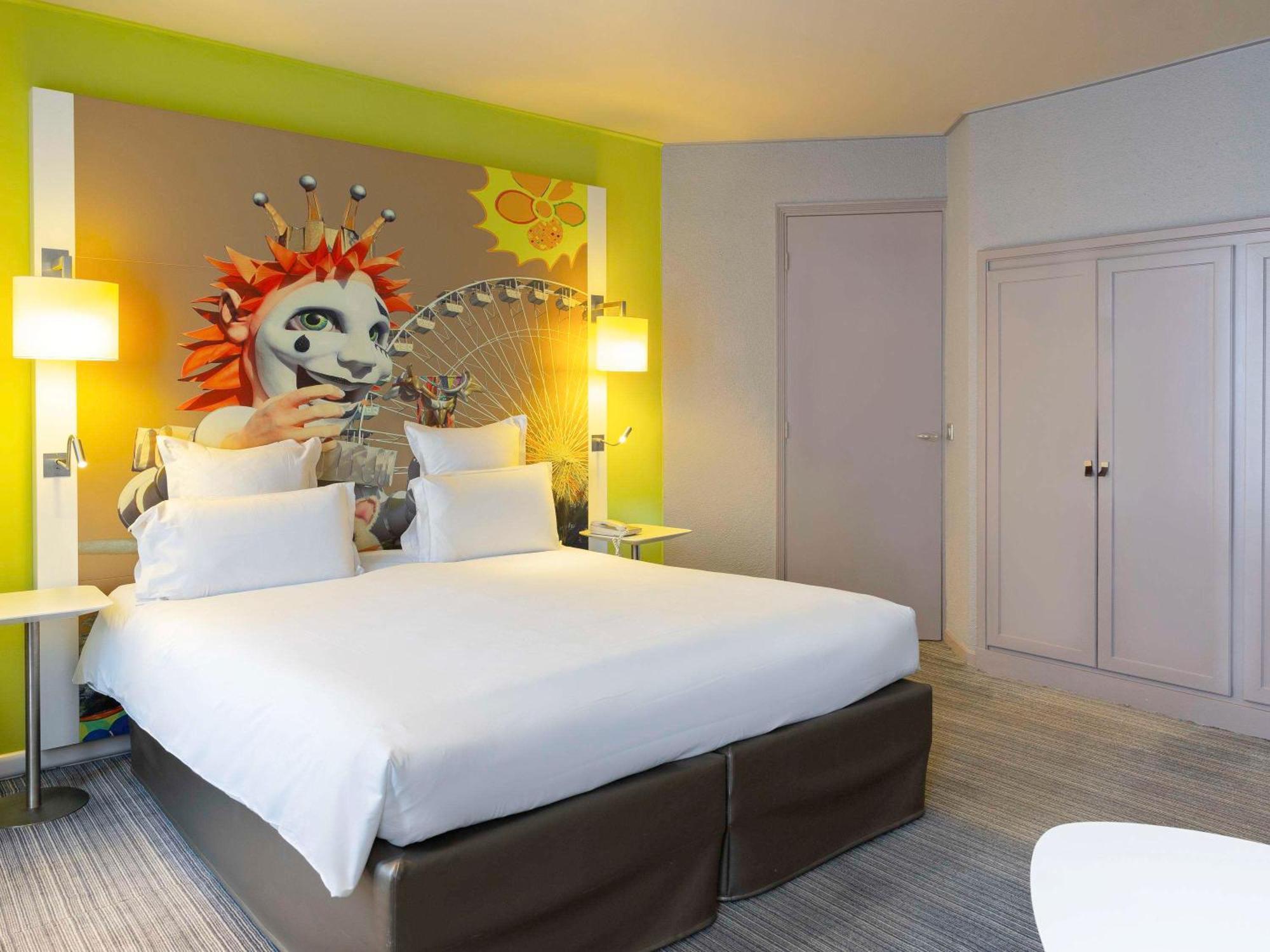 尼斯格里马尔迪Mercure Centre酒店